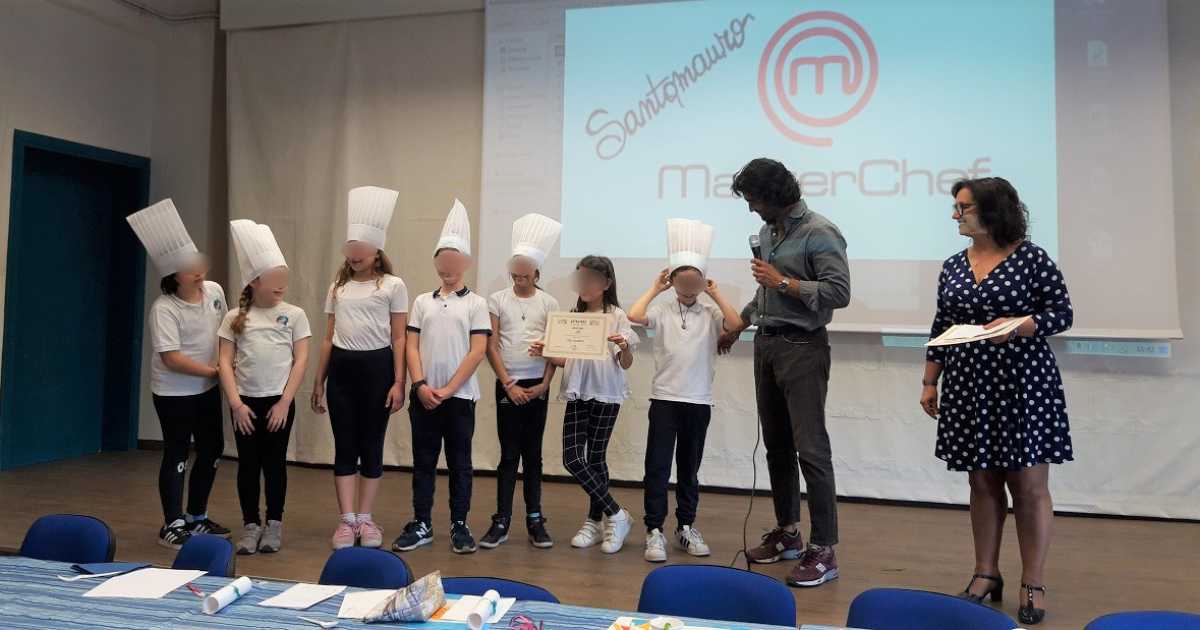 Bari, alla Santomauro un Masterchef in "salsa scolastica": gli alunni si trasformano in cuochi